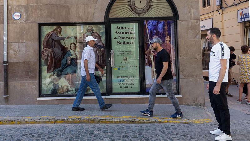 Los discursos de odio corren como la pólvora en redes sociales - Telediario 1 | Ver