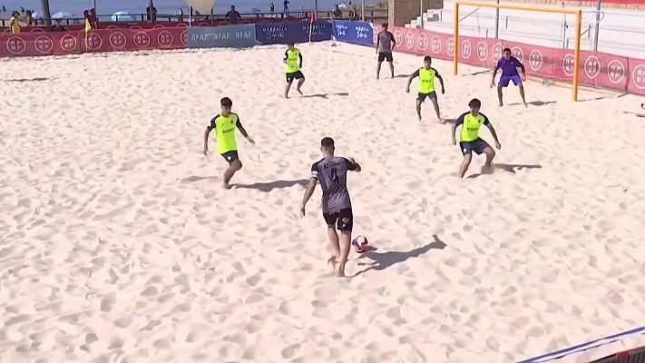 Fútbol  Playa - Liga Masculina.  6ª Jornada: Mentidero Cádiz CD - Roses Platja 'A'