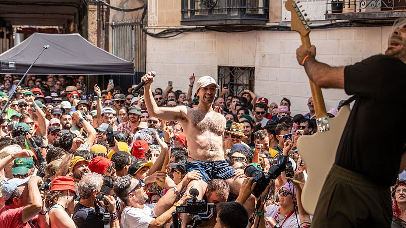 El ingenio y la fiebre 'camperizadora' toma los festivales de verano