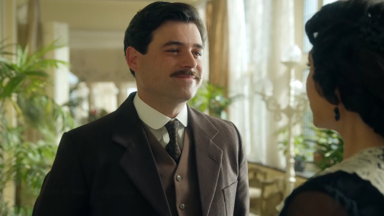 La Promesa: Manuel se enfrenta a Leocadia tras la llamada de Pedro Farré