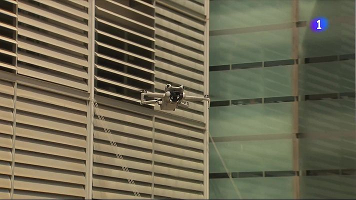 L'Informatiu - Creixen les denúncies per fer volar drons a les platges