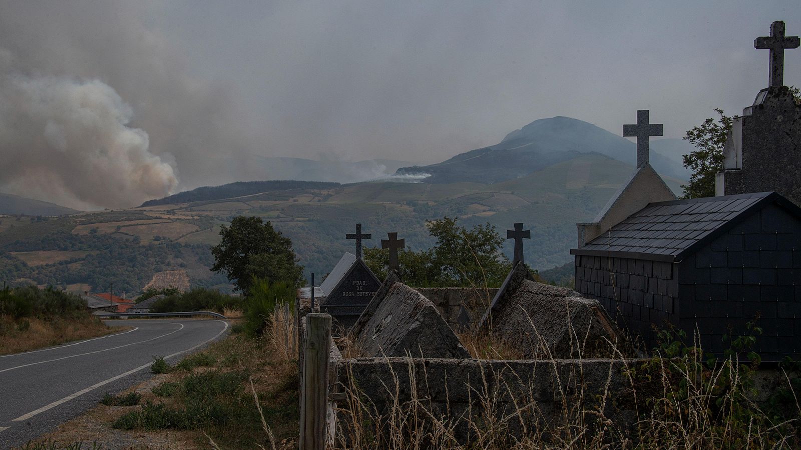 Casi 4.700 hectáreas arrasadas en Galicia | Ver