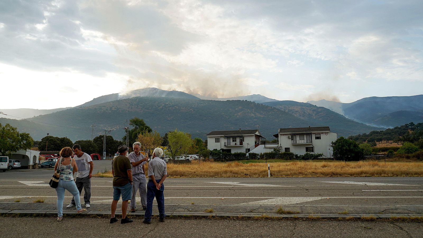 Extremadura declara nivel dos de alerta por incendios - Telediario 1 | Ver