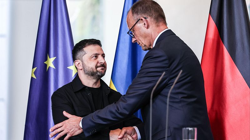 La UE y Zelenski reiteran a Trump que cuente con Ucrania en las negociaciones - La tarde en 24h | Ver