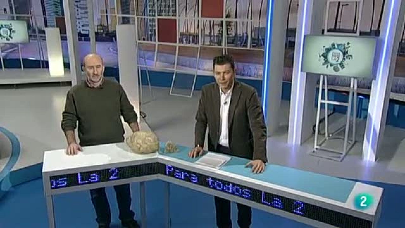 Para todos La 2 - Ciencia  - ¿Los asteroides chocarán con la tierra?