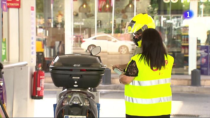 L'Informatiu - Víctimes d'accidents de trànsit demanen precaució a la carretera