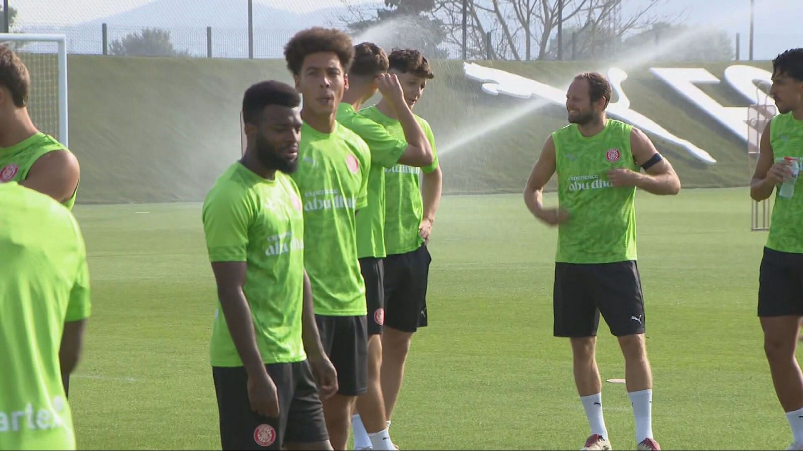 La Liga rechaza atrasar el Girona - Rayo a pesar de la alerta por calor - Los Deportes de La1 | Ver