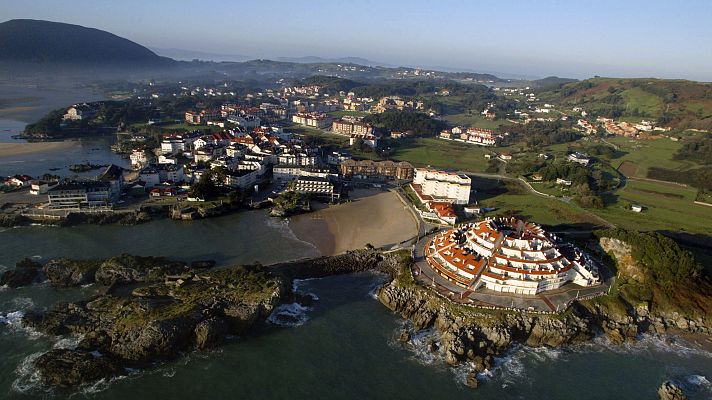 Telediario 1 - Turismo en Noja: "Pasas de poner cuatro cafés a dos kilos que serán unos 500"