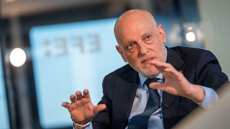 Javier Tebas, en RNE, "optimista" sobre si el Villareal-Barcelona se jugará en Miami