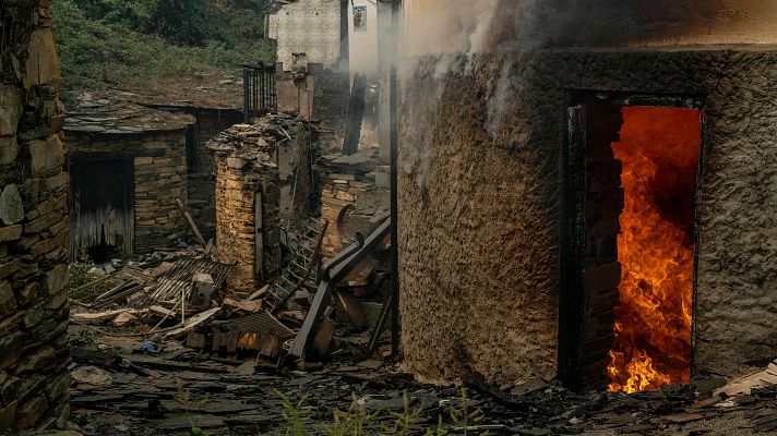  - Fátima Pego, voluntaria en Galicia contra el fuego: "Cuando ves que tu tierra arde se te remueve algo dentro y necesitas ayudar"
