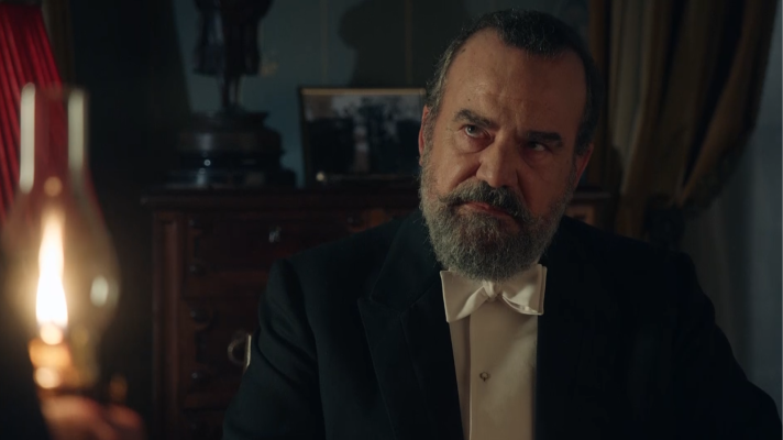 La promesa - La Promesa: Alonso se derrumba ante Curro