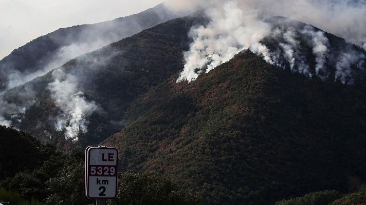 Telediario 1 - 5.000 efectivos combaten las llamas en los montes de Castilla y León