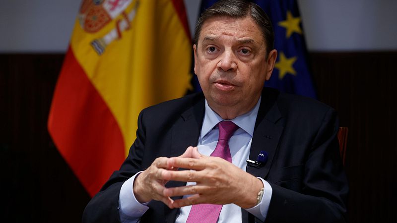 Planas pide "unidad, lealtad y colaboración entre administraciones" para articular la respuesta ante los incendios