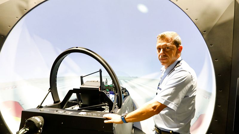 El coronel director de la Academia General del Aire detalla la rutina que tendrá la princesa Leonor