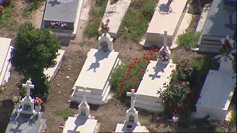 Imágenes aéreas del cementerio de Alcaraz (Albacete) | Ver ahora