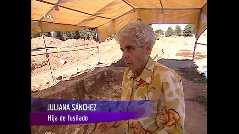 Extracto de 'Las fosas de la memoria', sobre San Rafael (Málaga) | Ver ahora