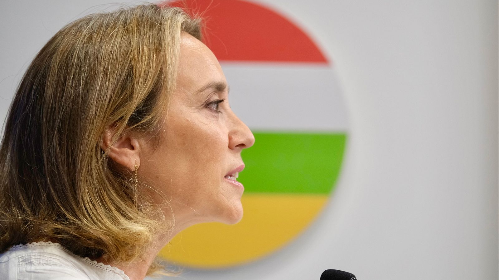 El PP critica la falta de medios contra el fuego y el Gobierno lo desmiente | Ver