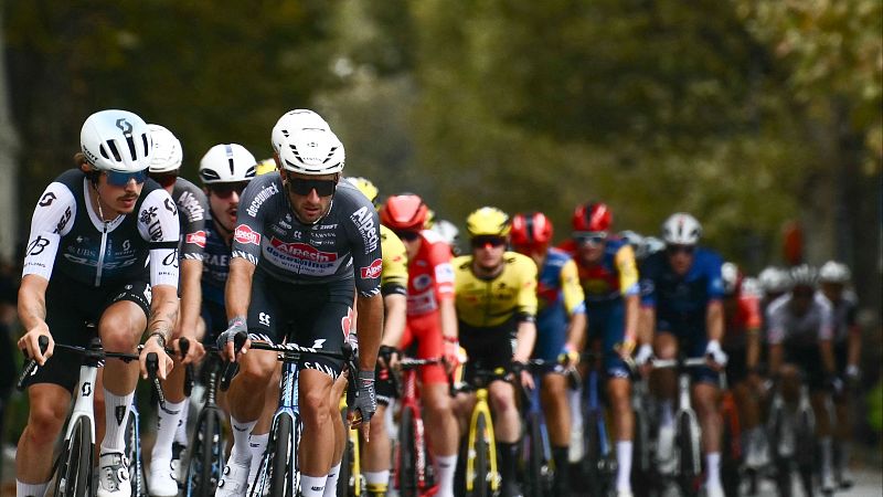 Vuelta ciclista a Espa�a 2025 - 2� etapa: Alba - Limone Piemonte | Ver