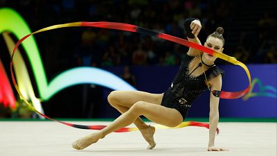 Campeonato del Mundo. Final individual mazas y cinta