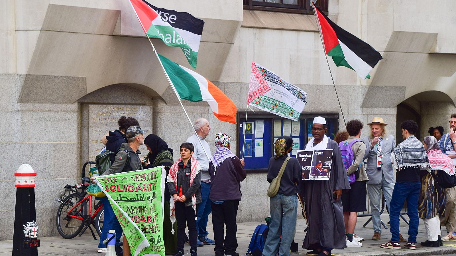 Sally Rooney donará parte de las ganancias de sus libros a Palestine Action | Ver