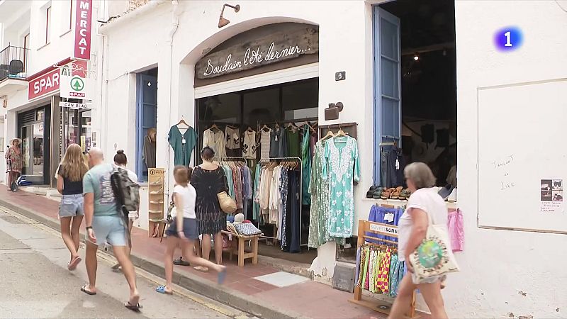 El comerç túristic fa l'agost a l'estiu pendent del futur