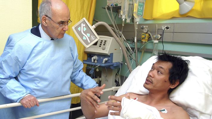 Telediario 1 - Hallan más cadáveres en Argelia