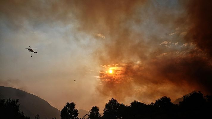 Telediario 1 - El incendio en Anllares, León, vuelve a nivel 2