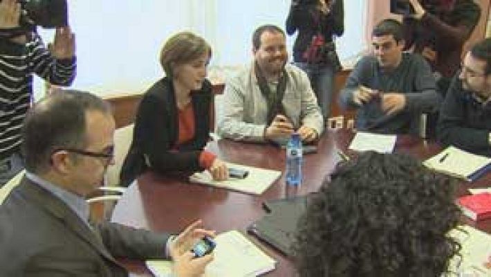 Telediario 1 - Negociaciones de los partidos