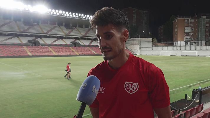 Fútbol - Óscar Valentín: "Vallecas nos va a empujar a la victoria"