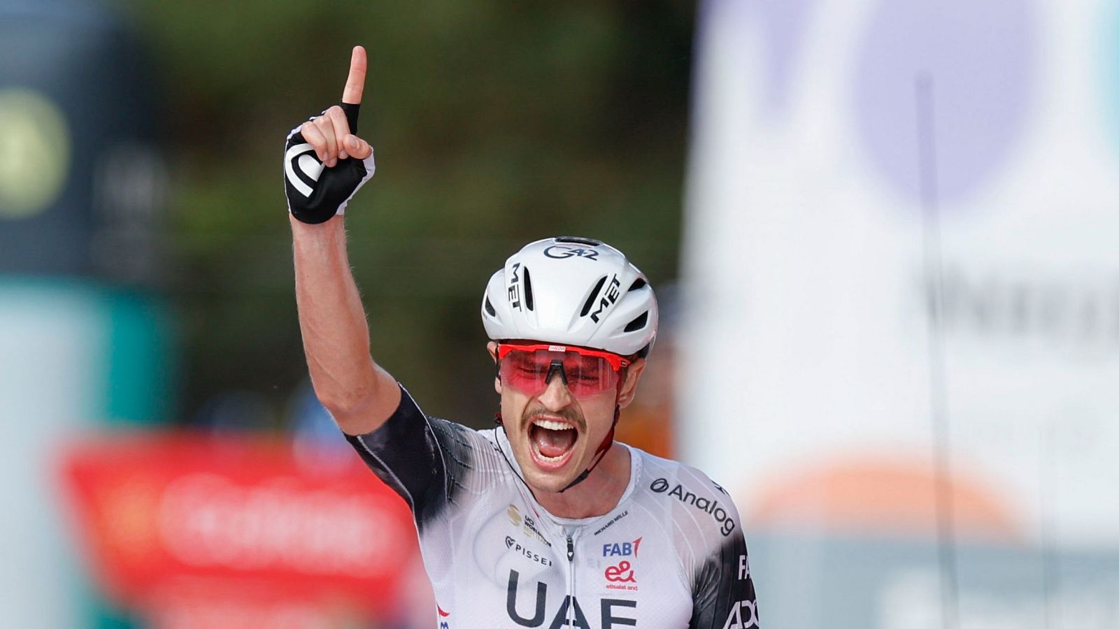 Vuelta 2025 | Jay Vine gana la etapa 6 en Andorra | Ver