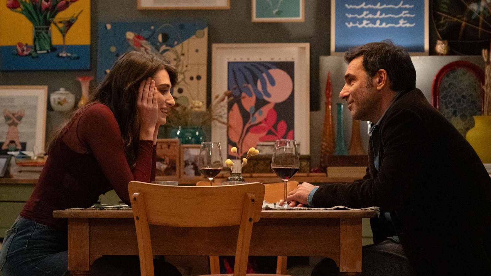 'LocaMente', una comedia sobre citas que ha arrasado en Italia - Telediario 1 | Ver