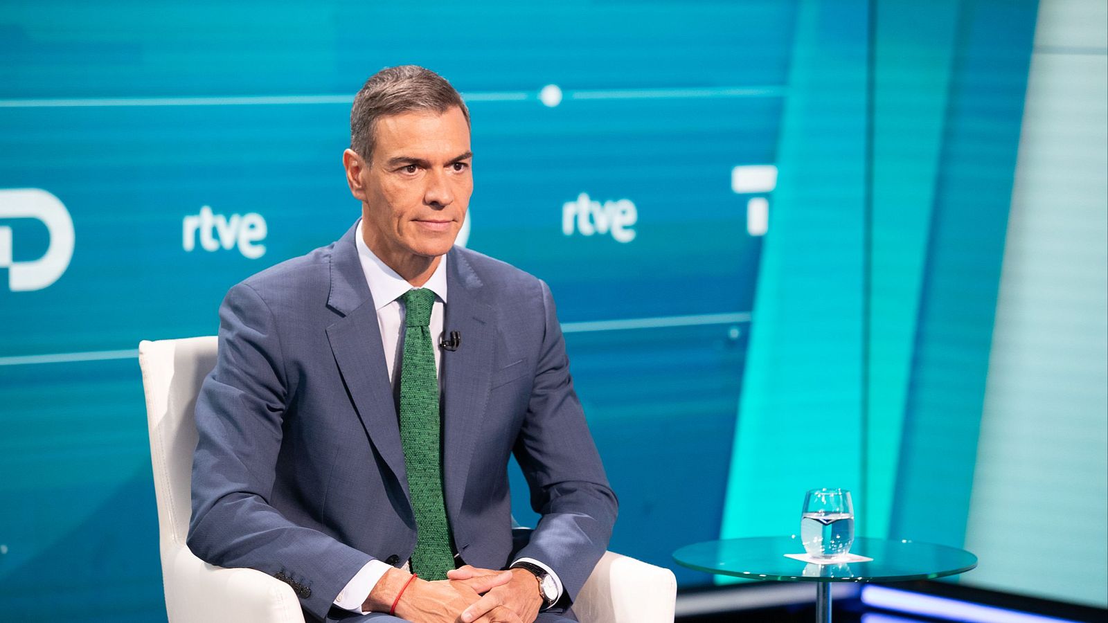 El PP critica las palabras de Pedro Sánchez sobre los jueces - La noche en 24h | Ver