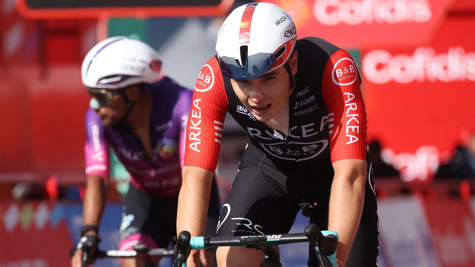 Raúl García Pierna: "No tengo nada roto, pero no puedo pedalear" | Ver