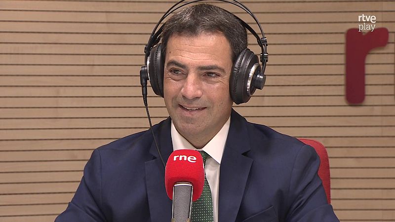 Imanol Pradales en RNE: "Sánchez tiene que hacer un gesto político claro" - Las mañanas de RNE | Ver