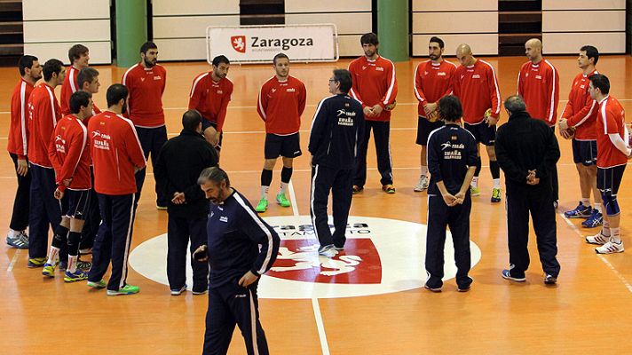 Telediario 1 - España afronta la fase decisiva