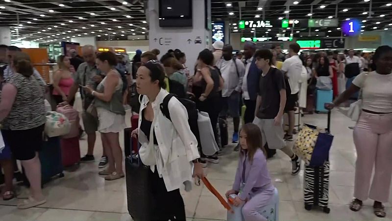 Puente treu pit de la gestió del ministeri vers la xarxa ferroviària malgrat el caos