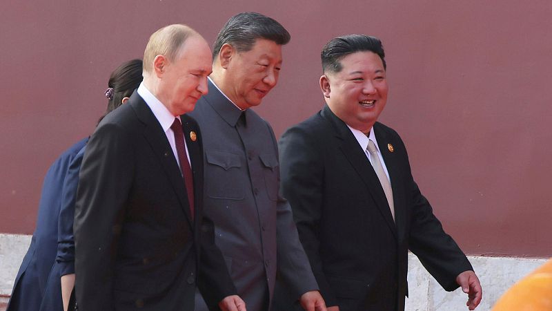 Un micrófono abierto revela una charla entre Xi y Putin sobre longevidad | Ver