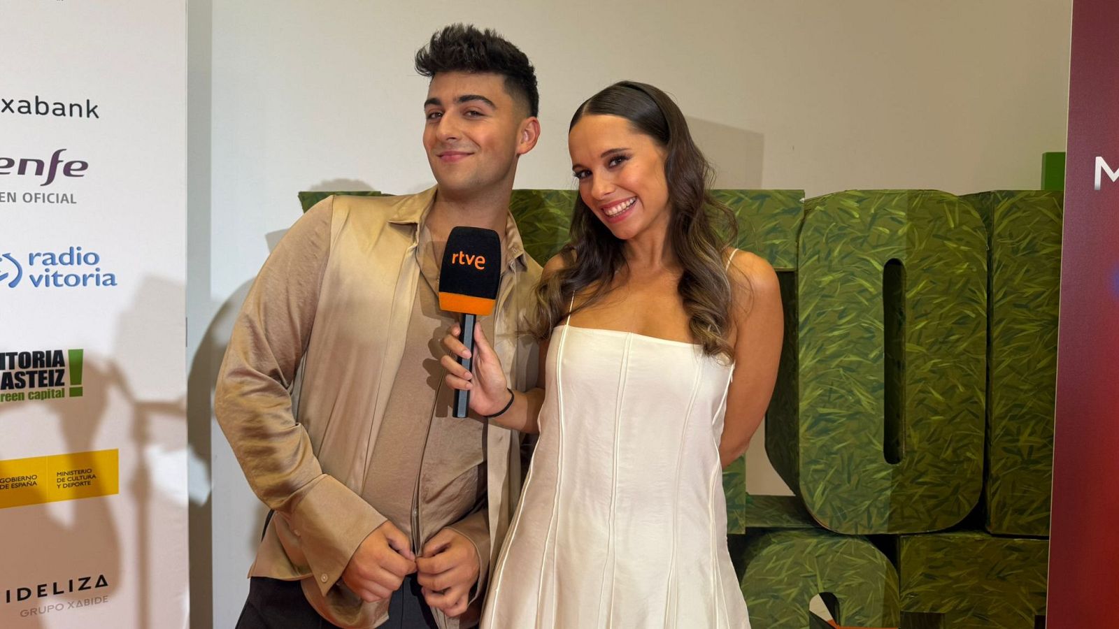 La sorprendente afición que une a Masi y Juanjo Bona - Qué decirte que no sepas | Ver