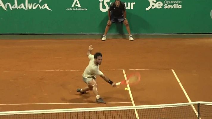 Tenis - ATP Challenger Sevilla. 2ª semifinal: G. Olivieri - D. Lajovic