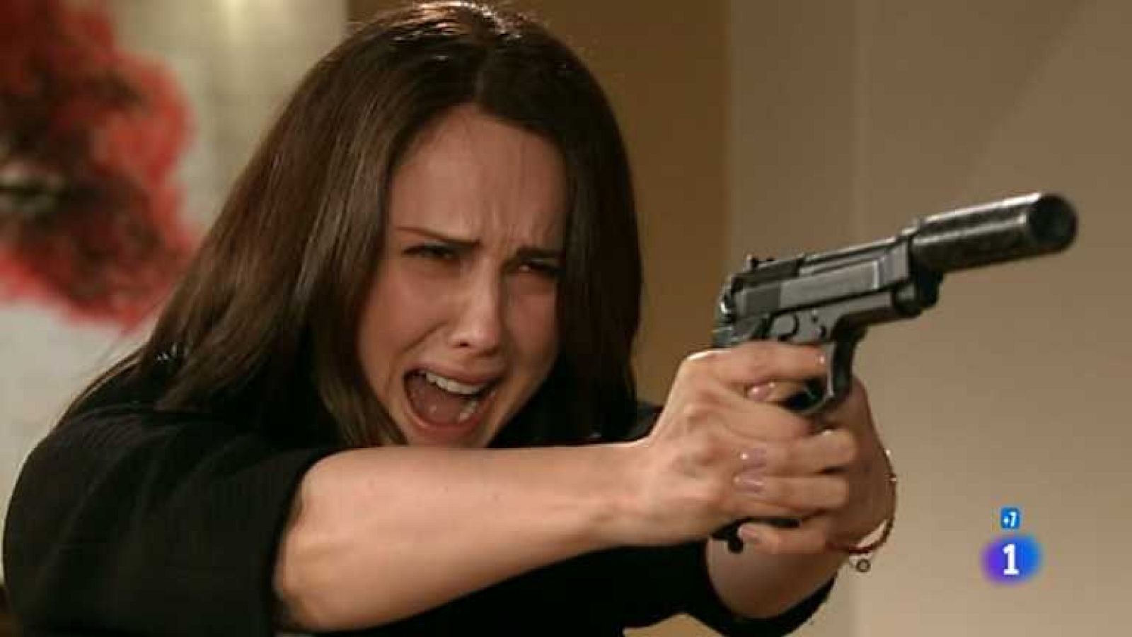 Amores verdaderos - Capítulo 70 - Victoria se muestra escéptica con la relación de Nikki y Roy - ver ahora