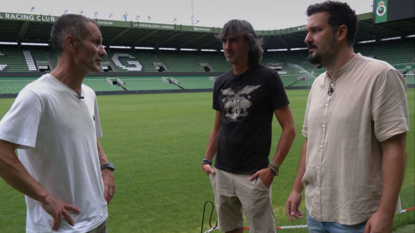 José Emilio Amavisca: exfutbolista del Real Madrid y ahora formador en su escuela de fútbol | Ver