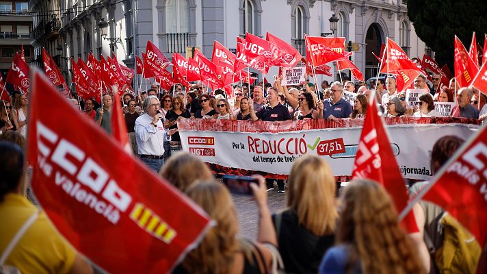Telediario 1 - Los sindicatos lideran movilizaciones en las calles por la reducción de la jornada laboral