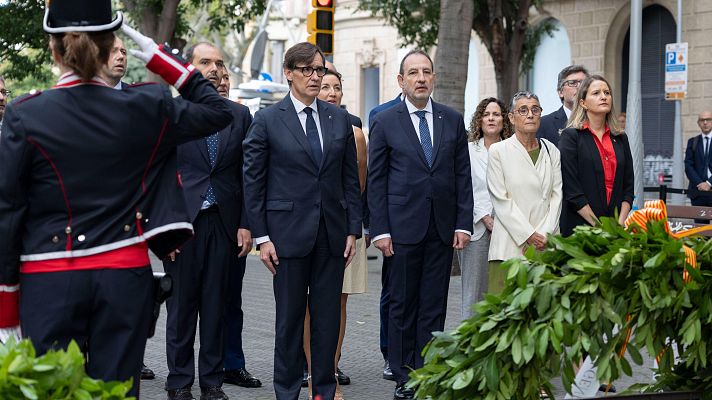 Informativo 24h - Los partidos participan conmemoran la Diada de Cataluña