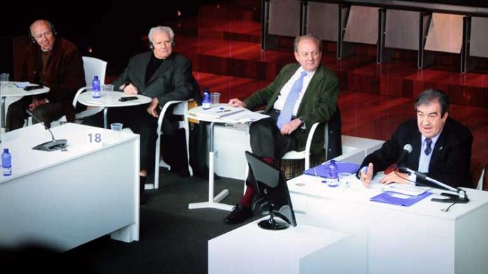 Telediario 1 - Cascos, en el juicio del Prestige