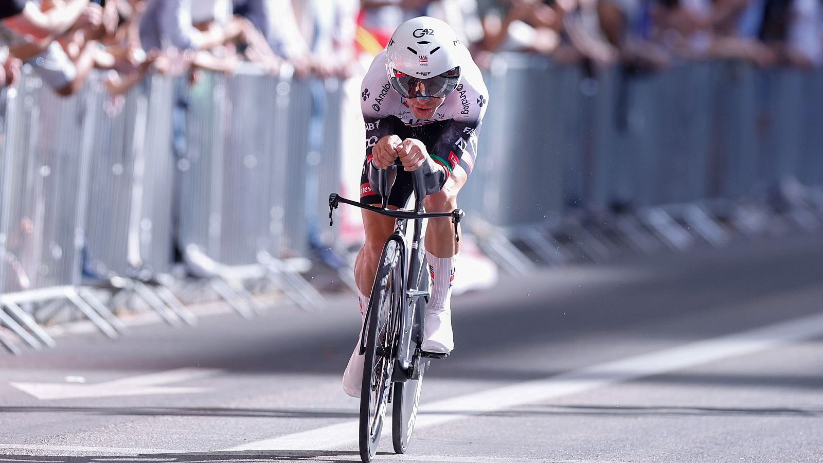 Vuelta ciclista a España 2025 - Resumen 18ª etapa | Ver