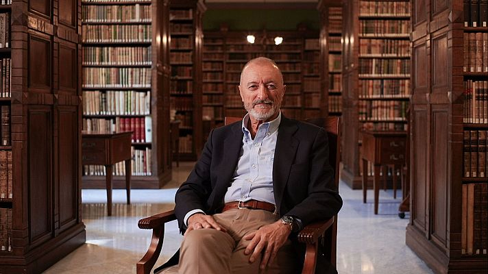 Página Dos - Reverte envía al capitán Alatriste a París