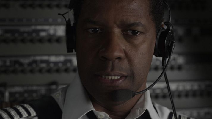 Cultura en Rtve.es - Secuencia de 'El vuelo', de Robert Zemeckis con Denzel Washington.