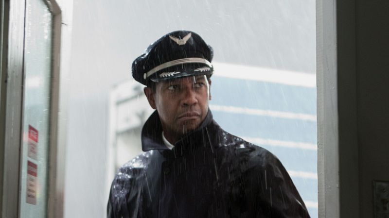 Tráiler de 'El vuelo', de Robert Zemeckis y con Denzel Washington. | Ver