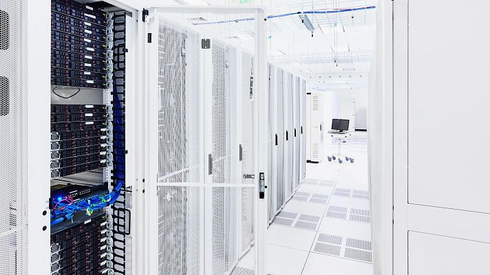 Telediario 2 - España es un polo de atracción para la inversión en centros de datos