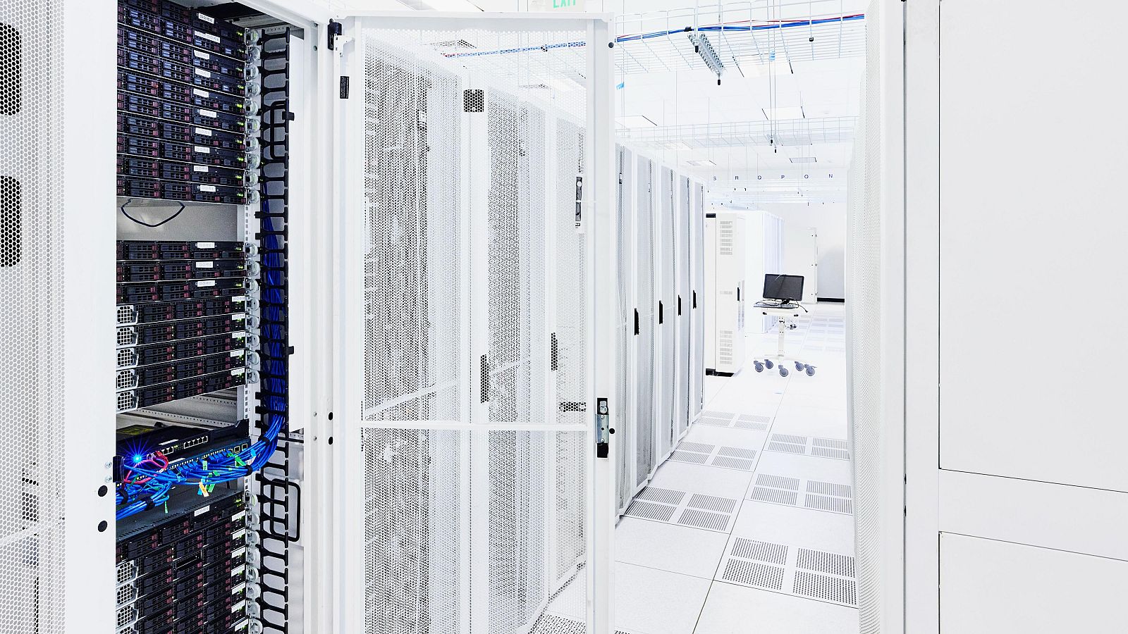 El mundo, en manos de los centros de datos | Ver